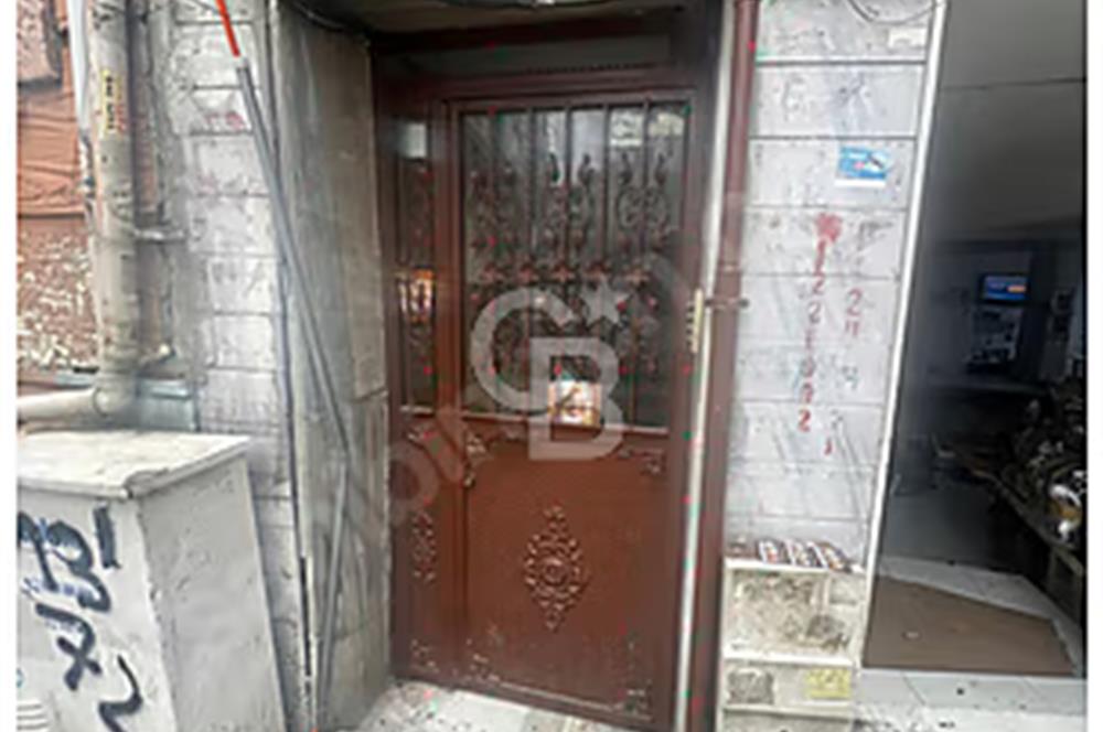 FATİH YEDİKULE DE SATILIK 3+1 ARA KAT DAİRE