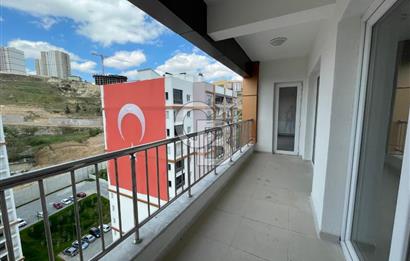 MAMAK'DA TOKİ 100.YIL SİTESİNDE YENİ VE BAKIMLI SATILIK DAİRE
