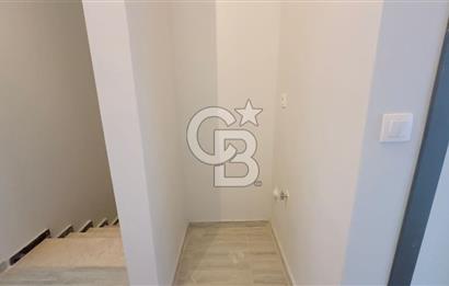 BAŞİSKELE DİŞ HASTANESİ 'NİN KARŞISINDA 2+1 KİRALIK BAHÇEDUBLEKS