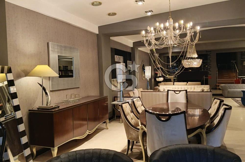 İzmir Karabağlar'ın En İşlek Caddesi'nde Komple Satılık İşyeri 