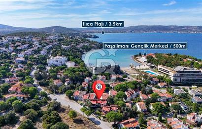 Çeşme Paşalimanı Denize Yürüme Mesafesi Havuzlu Satılık Villa