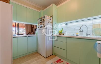 Çeşme Paşalimanı Denize Yürüme Mesafesi Havuzlu Satılık Villa