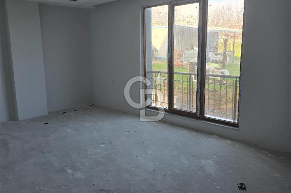 Tekirdağ Merkezde Deniz Manzaralı Site İçi Bahçe Katı Dubleksi