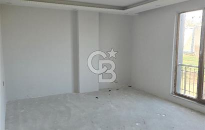 Tekirdağ Merkezde Deniz Manzaralı Site İçi Bahçe Katı Dubleksi