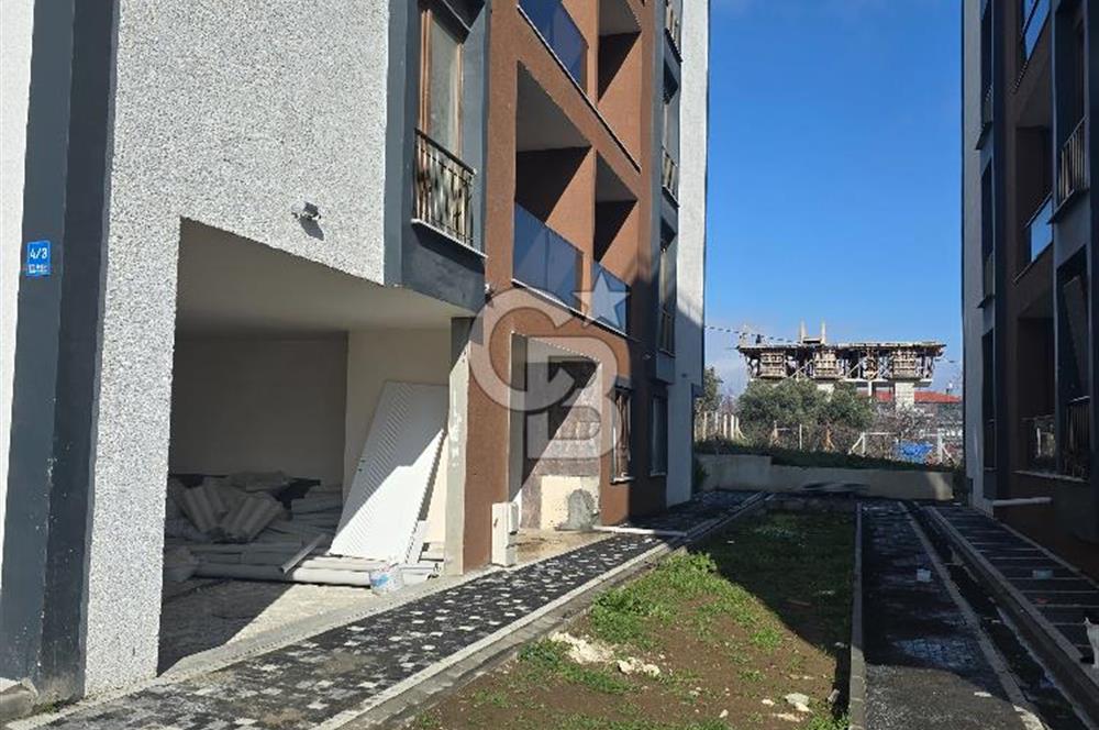 Tekirdağ Merkezde Deniz Manzaralı Site İçi Bahçe Katı Dubleksi