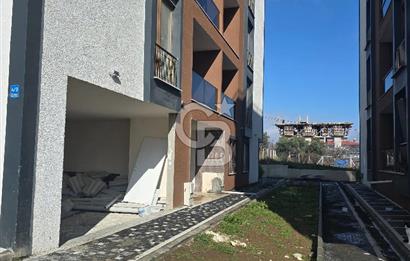 Tekirdağ Merkezde Deniz Manzaralı Site İçi Bahçe Katı Dubleksi