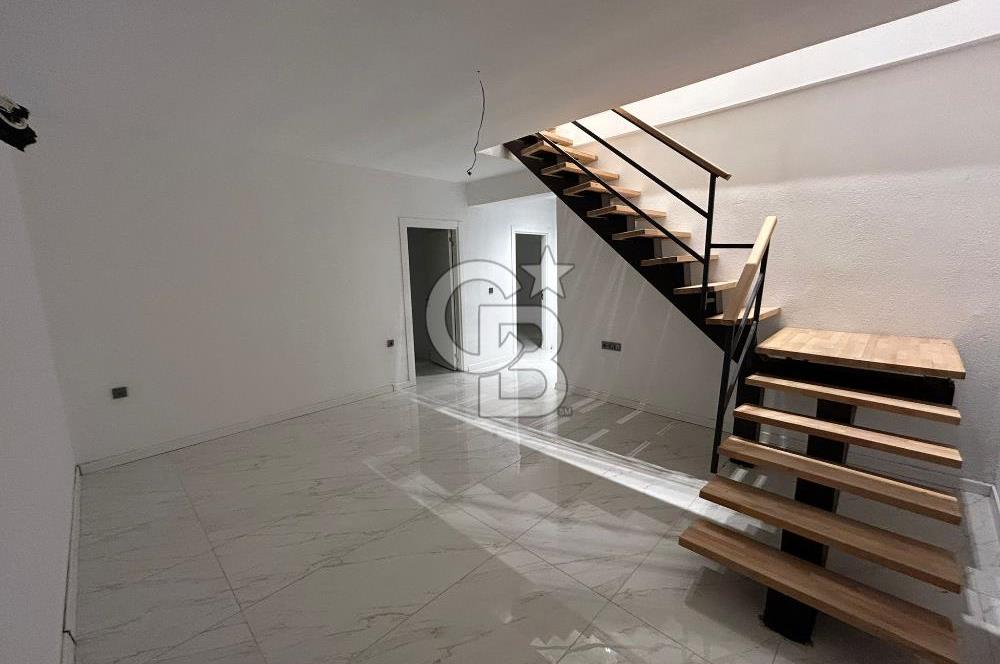 Çeşme Dalyan’da Markanız İçin İdeal 3+1 Kurumsal Ofis