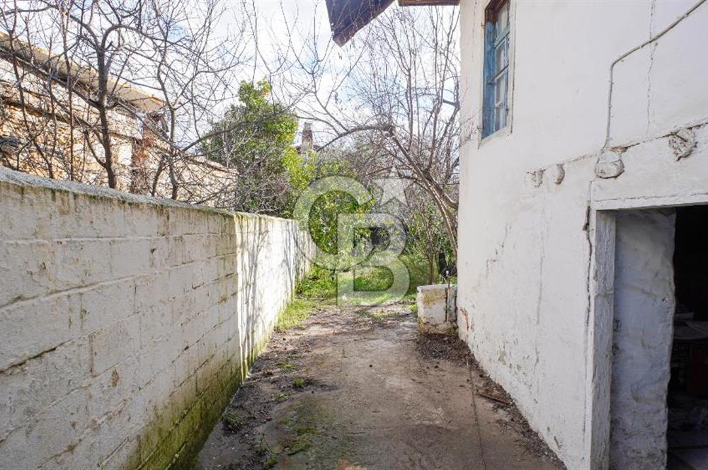 YATAĞAN TURGUT'TA RESTORASYONA UYGUN 3+1 TARİHİ TAŞ BİNA