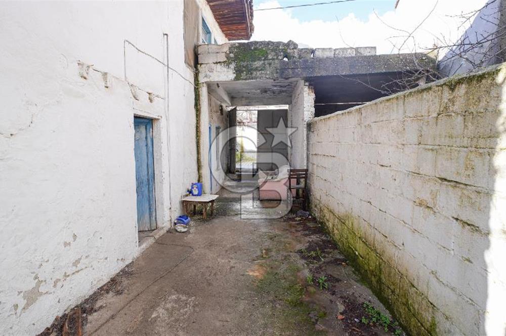 YATAĞAN TURGUT'TA RESTORASYONA UYGUN 3+1 TARİHİ TAŞ BİNA