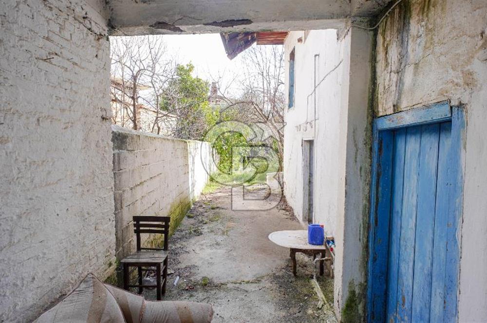 YATAĞAN TURGUT'TA RESTORASYONA UYGUN 3+1 TARİHİ TAŞ BİNA