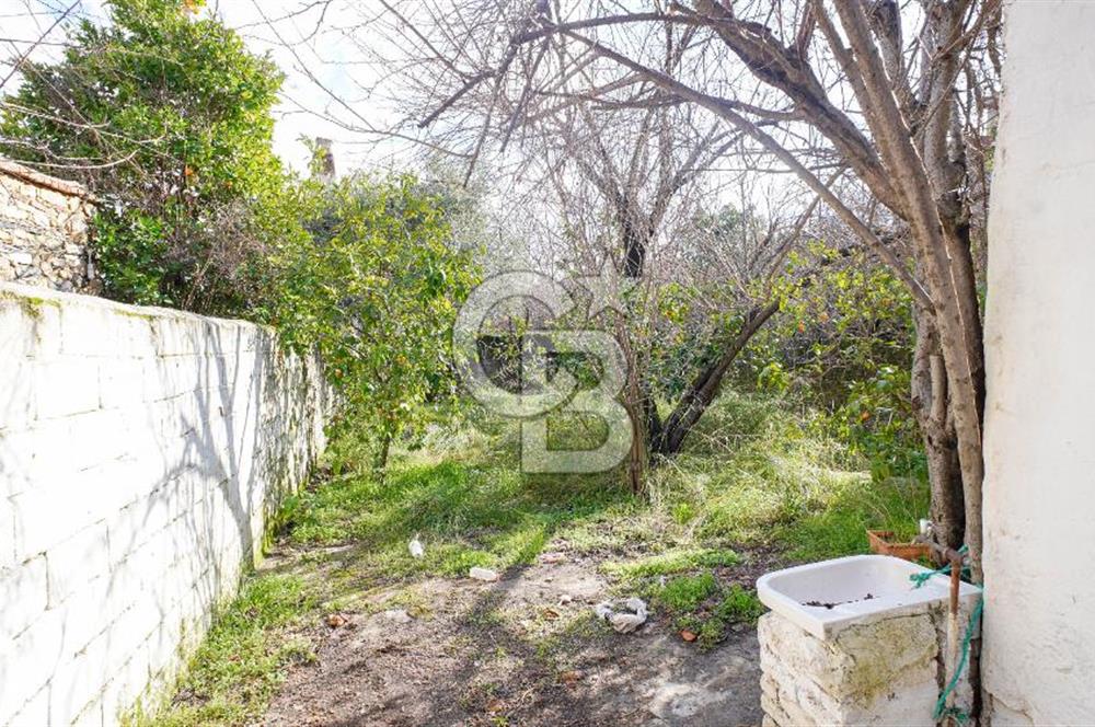 YATAĞAN TURGUT'TA RESTORASYONA UYGUN 3+1 TARİHİ TAŞ BİNA