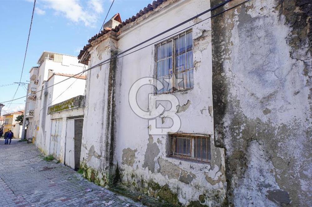 YATAĞAN TURGUT'TA RESTORASYONA UYGUN 3+1 TARİHİ TAŞ BİNA