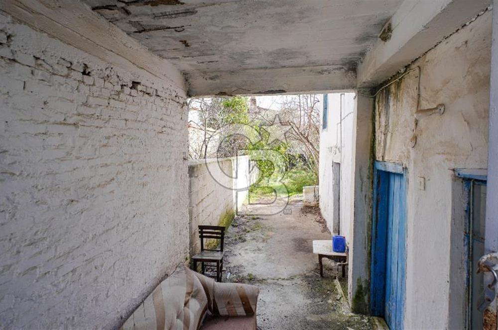 YATAĞAN TURGUT'TA RESTORASYONA UYGUN 3+1 TARİHİ TAŞ BİNA