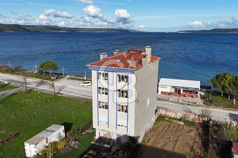 ÇANAKKALE ECEABAT’TA DENİZE SIFIR BOĞAZ MANZARALI SATILIK BİNA 