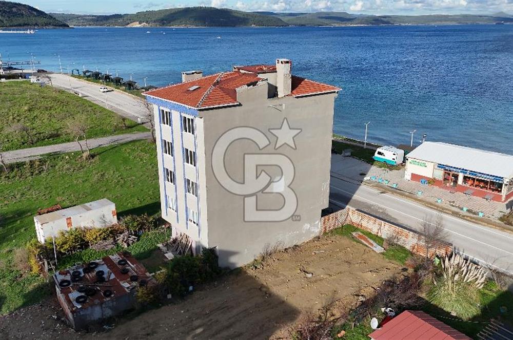 ÇANAKKALE ECEABAT’TA DENİZE SIFIR BOĞAZ MANZARALI SATILIK BİNA 