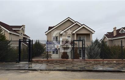ANADOLU BAHÇEŞEHİR VİLLALARI 500 m² AÇIK ALAN KİRALIK 7+1 VİLLA