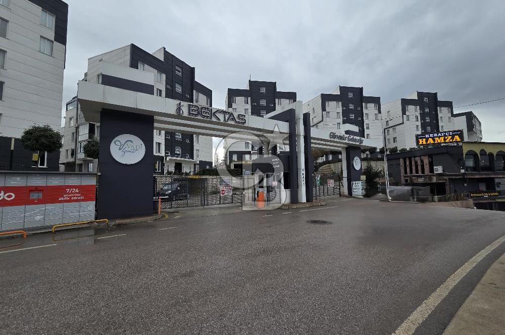 İZMİT *VADİ İZMİT SİTESİ* YÜKSEK KİRA GETİRİLİ 2+1 SATILIK DAİRE