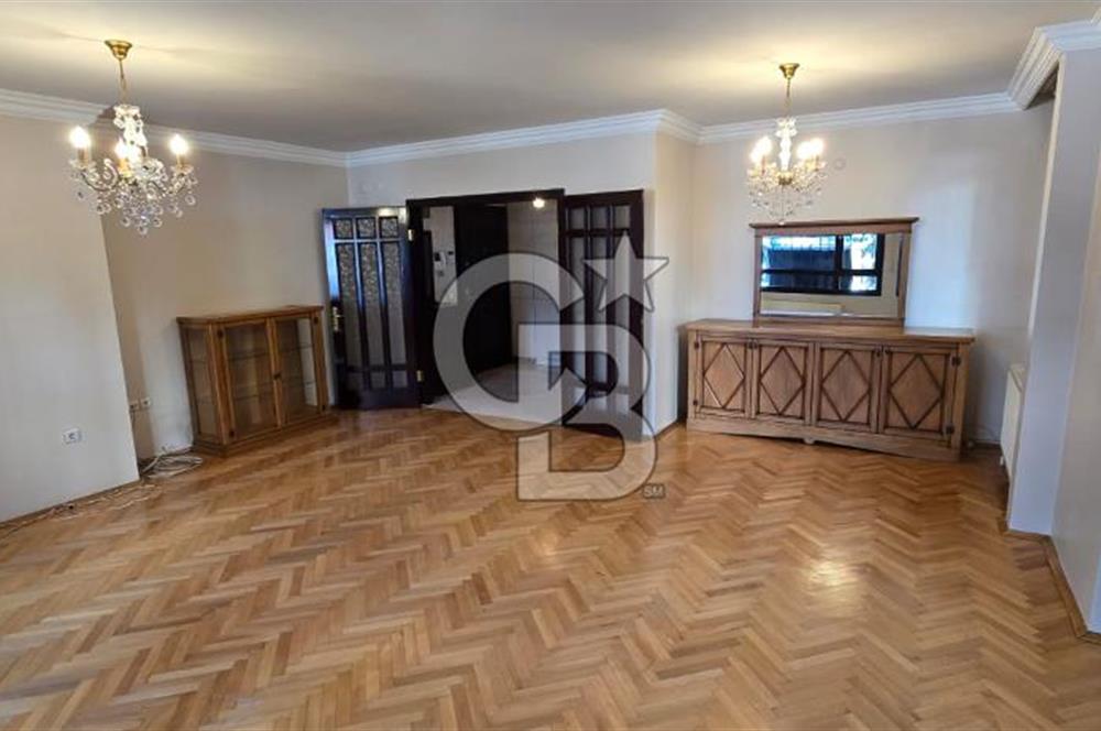 BİRLİKTE BAHÇE KULLANIMLI KAPALI GARAJLI GİRİŞ DAİRE