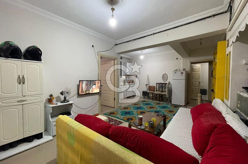 SALI PAZARINDA UYGUN FİYATLI SOKAK ÜZERİ 2+1 