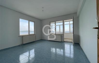 ÇANAKKALE ECEABAT’TA DENİZE SIFIR BOĞAZ MANZARALI SATILIK BİNA 