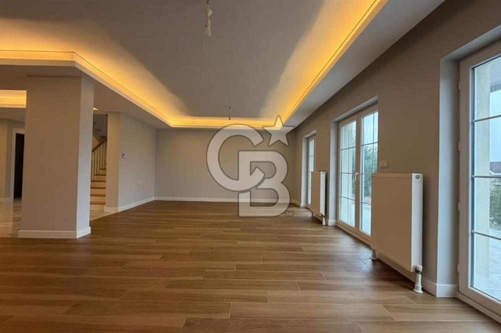 ANADOLU BAHÇEŞEHİR VİLLALARI 500 m² AÇIK ALAN KİRALIK 7+1 VİLLA