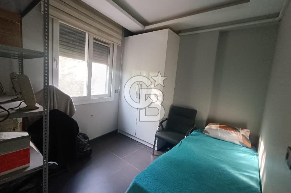 MENDERES COLDWELL BANKER POYRAZ'DA MERKEZİ KONUMDA 2+1 DAİRE