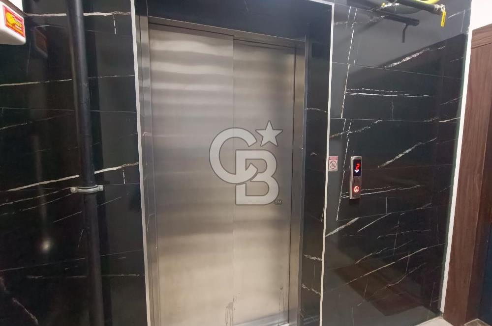 MENDERES COLDWELL BANKER POYRAZ'DA MERKEZİ KONUMDA 2+1 DAİRE