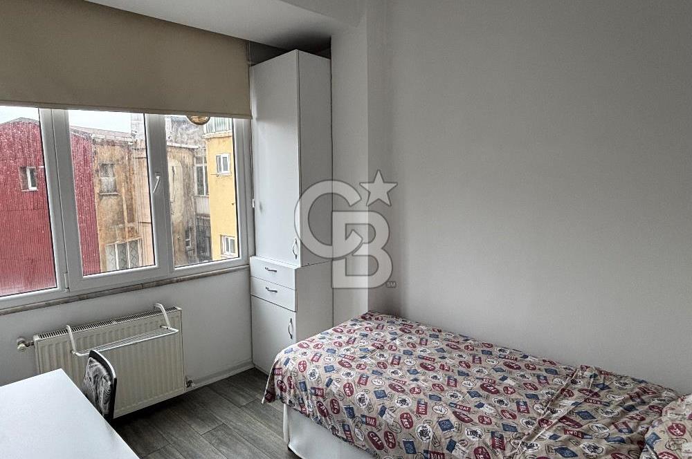 CİHANGİR'İN MERKEZİNDE | BAKIMLI, FERAH,EŞYALI 2+1 KİRALIK DAİRE