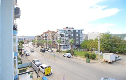 Gaziemir Gazi Mah. 3+1 Tadilatlı Kiralık Daire