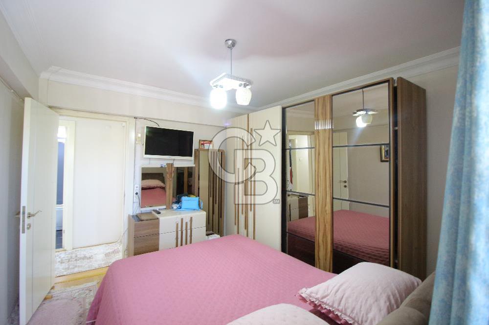 Gaziemir Gazi Mah. 3+1 Tadilatlı Kiralık Daire