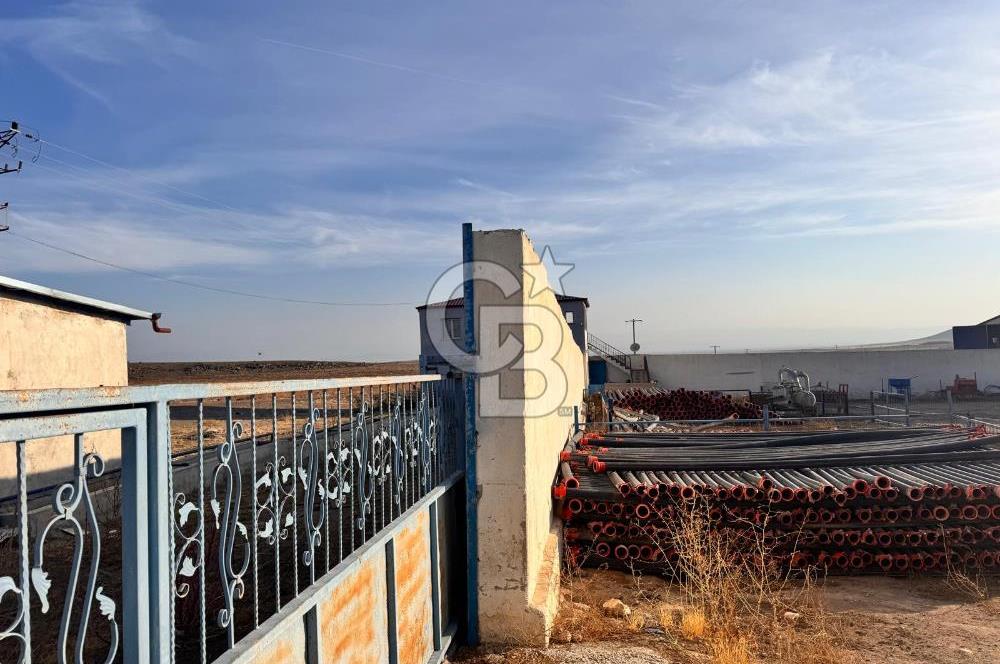 NİĞDE BOR ÇUKURKUYU 62 DÖNÜM ÜZERİNE KURULU SATILIK TARLA-TESİS