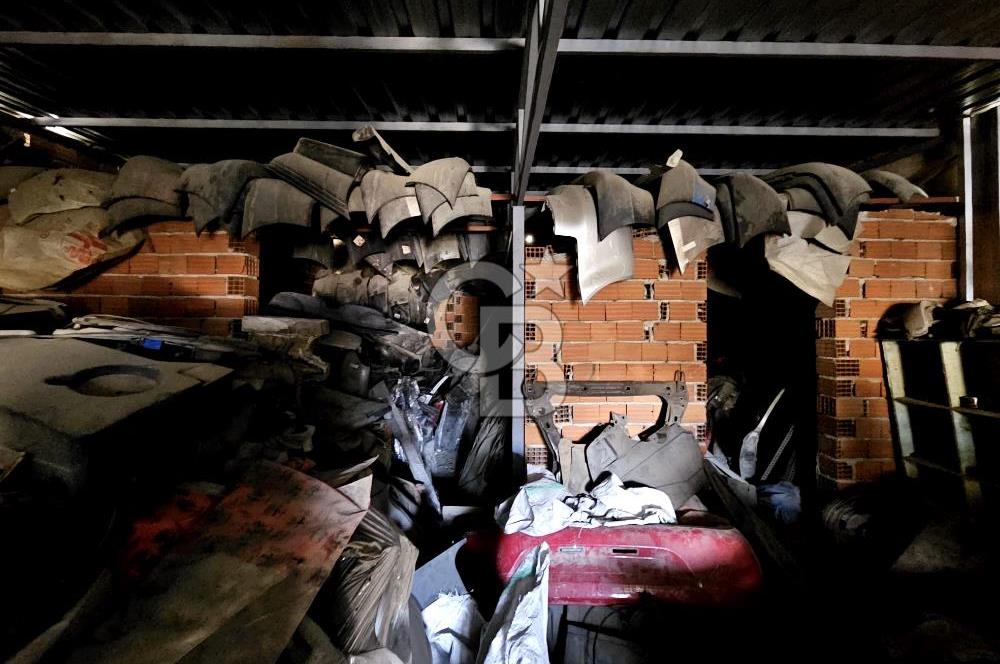 Konak 1. Sanayi Geniş Sokak SATILIK 4 Katlı Komple Bina