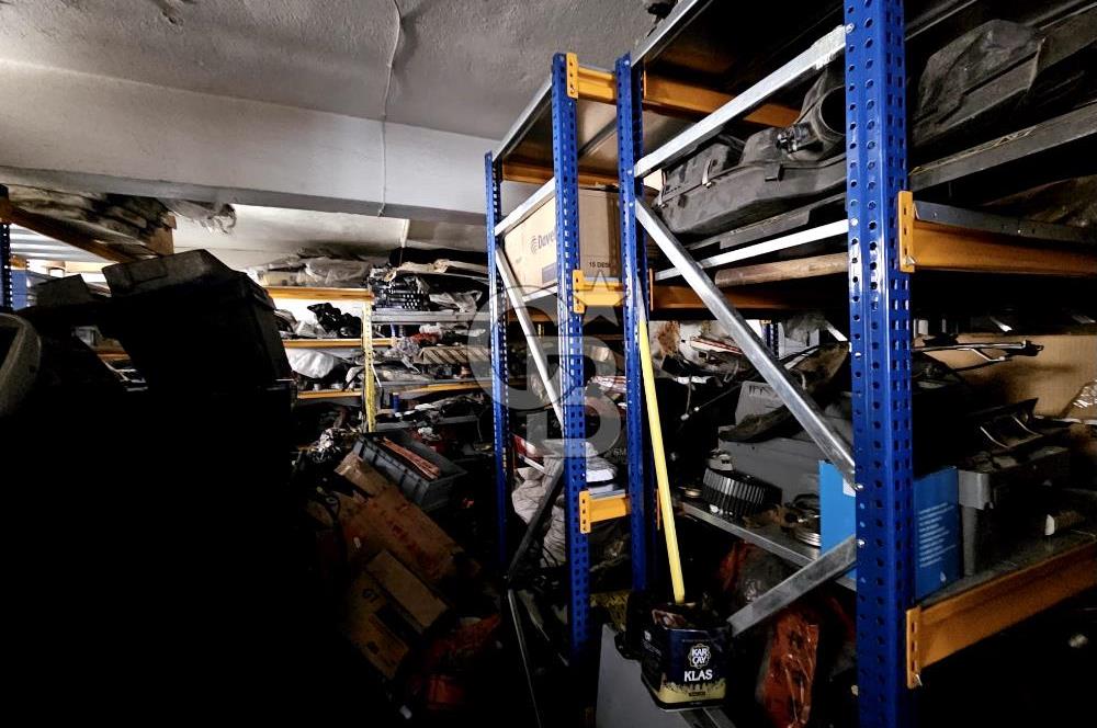 Konak 1. Sanayi Geniş Sokak SATILIK 4 Katlı Komple Bina