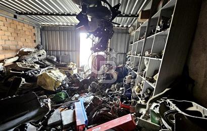 Konak 1. Sanayi Geniş Sokak SATILIK 4 Katlı Komple Bina