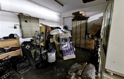 Konak 1. Sanayi Geniş Sokak SATILIK 4 Katlı Komple Bina