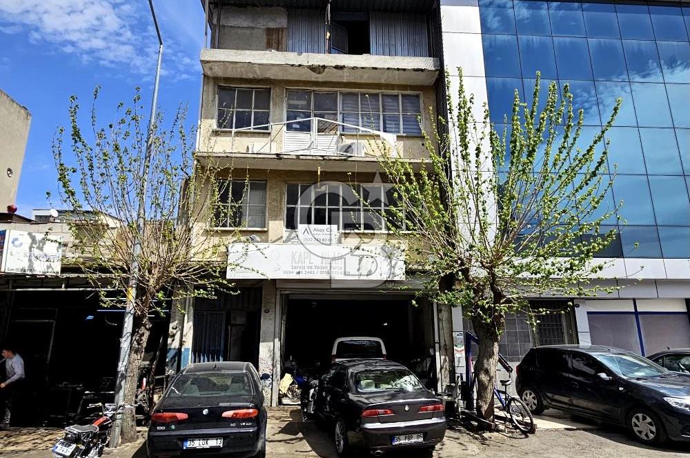 Konak 1. Sanayi Geniş Sokak SATILIK 4 Katlı Komple Bina