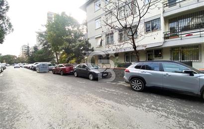 Kazasker Minübüs Caddesi Paralel Sokağında 2+1 Kiralık Ara Kat Daire