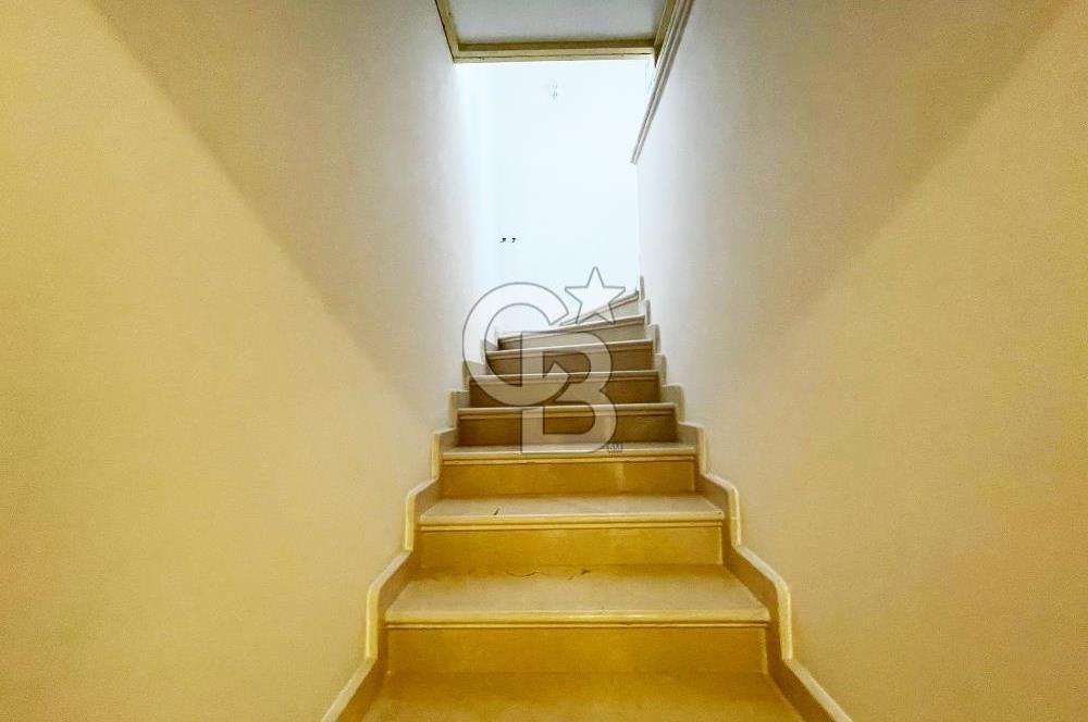 Güzelyalı Pamira Park Kuğu Evlerinde Satılık 2+1 Villa !