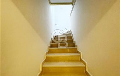 Güzelyalı Pamira Park Kuğu Evlerinde Satılık 2+1 Villa !