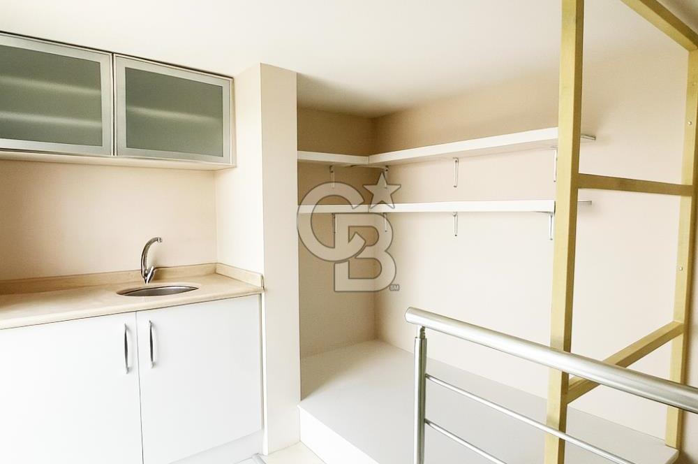 Güzelyalı Pamira Park Kuğu Evlerinde Satılık 2+1 Villa !