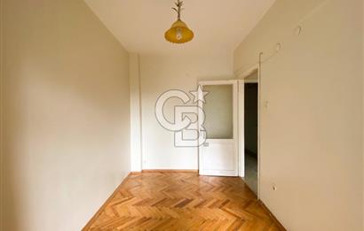 Kazasker Minübüs Caddesi Paralel Sokağında 2+1 Kiralık Ara Kat Daire