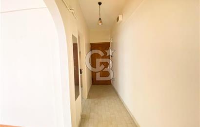 Kazasker Minübüs Caddesi Paralel Sokağında 2+1 Kiralık Ara Kat Daire