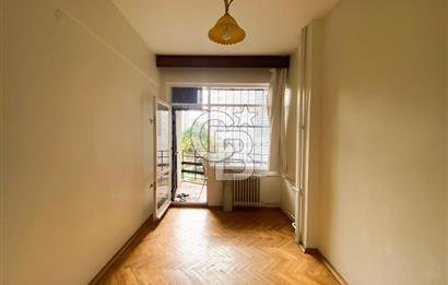 Kazasker Minübüs Caddesi Paralel Sokağında 2+1 Kiralık Ara Kat Daire