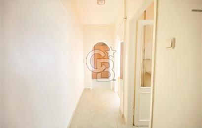 Kazasker Minübüs Caddesi Paralel Sokağında 2+1 Kiralık Ara Kat Daire