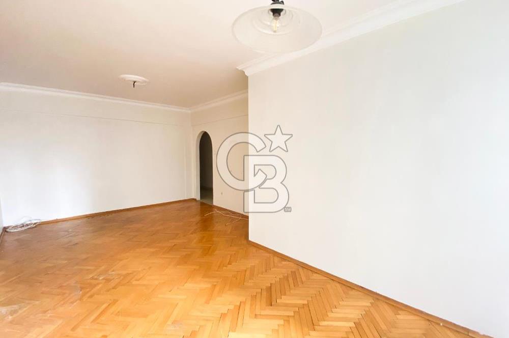 Kazasker Minübüs Caddesi Paralel Sokağında 2+1 Kiralık Ara Kat Daire