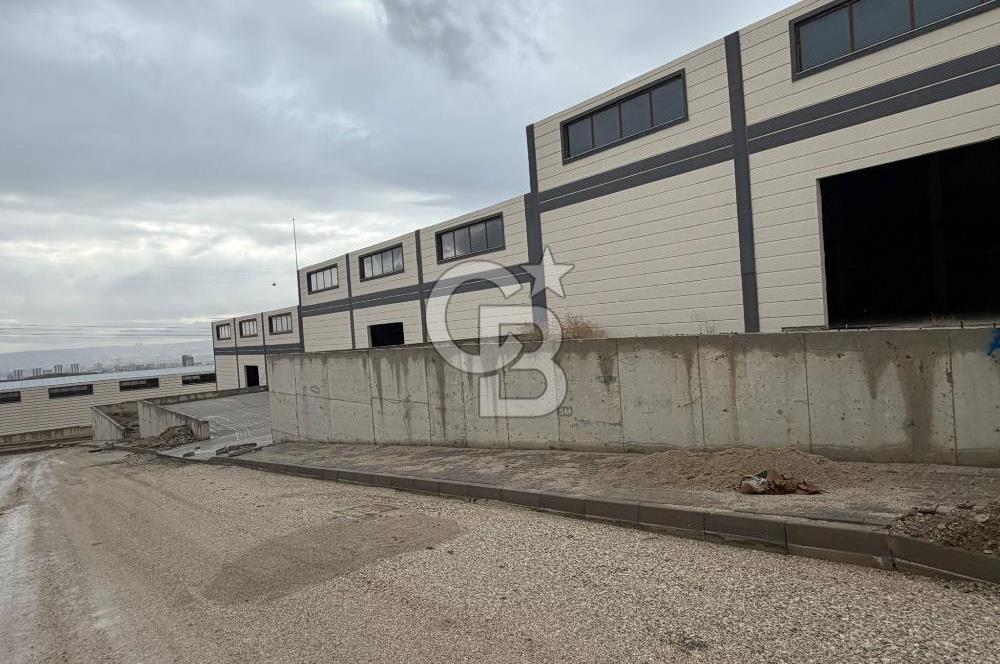 Yakacık Toki'de 1000 M2 SATILIK İŞ YERİ