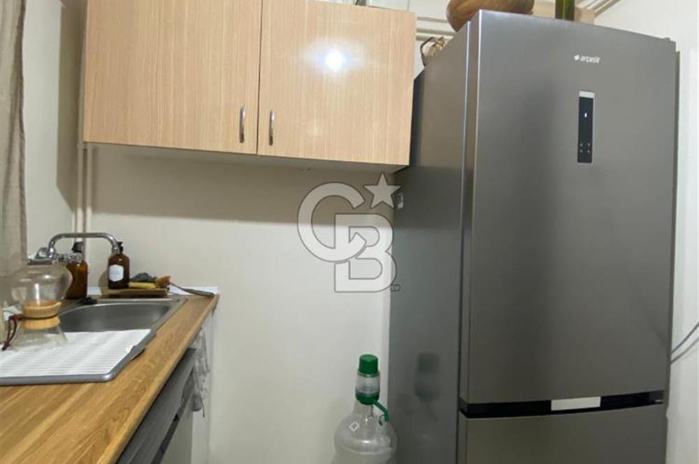 Kazasker Minübüs Caddesi Paralel Sokağında 2+1 Kiralık Ara Kat Daire