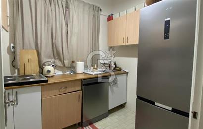 Kazasker Minübüs Caddesi Paralel Sokağında 2+1 Kiralık Ara Kat Daire