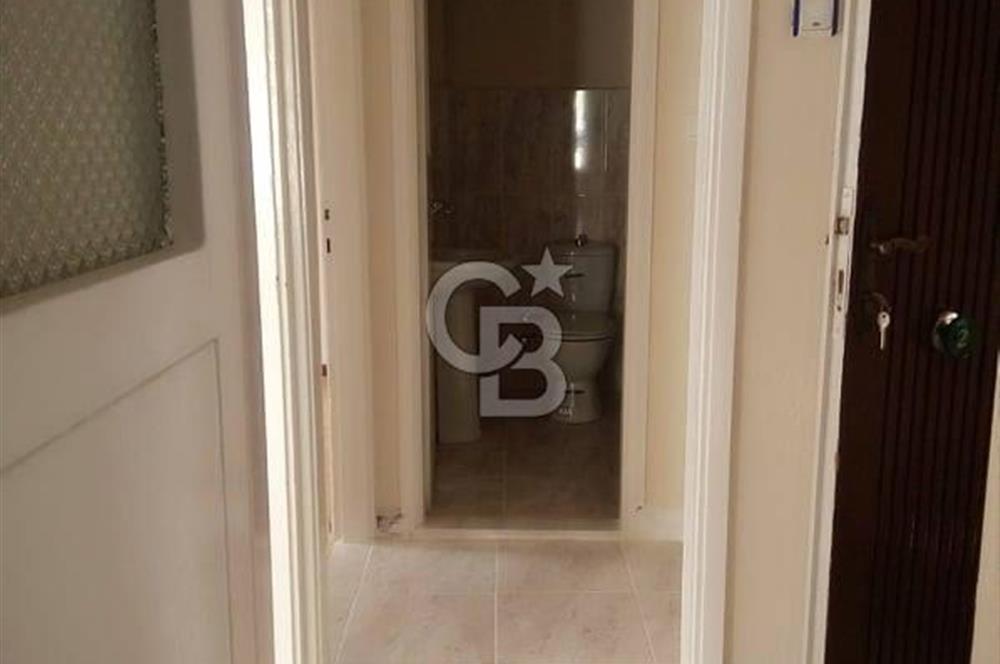 İZMİT MERKEZ 1,5+1  İÇİ YENİLENMİŞ SATILIK DAİRE