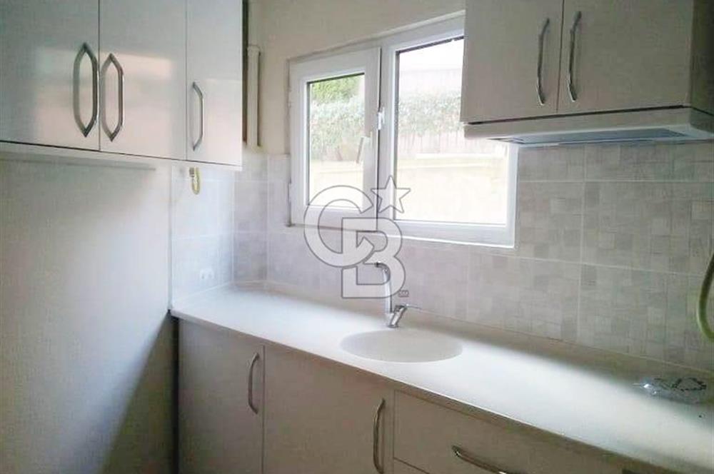İZMİT MERKEZ 1,5+1  İÇİ YENİLENMİŞ SATILIK DAİRE